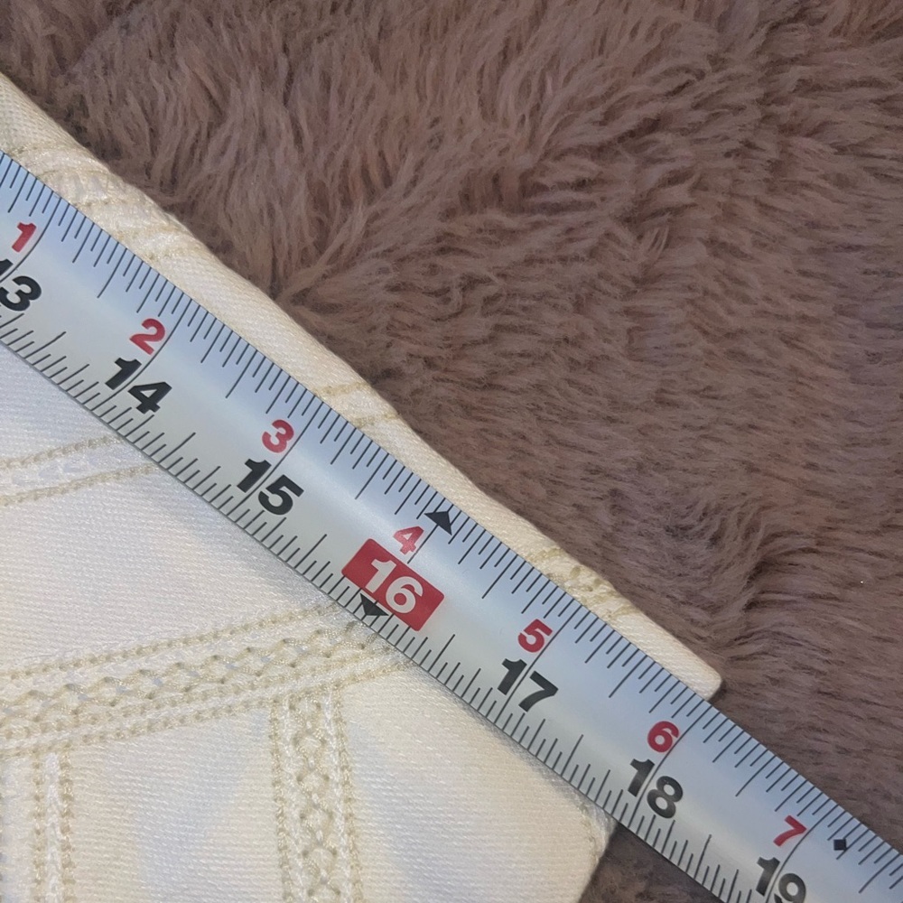 White House Black Market Pencil Skirt Geometric Embroidery Detail Slimming sz 00 - Picture 8 of 9